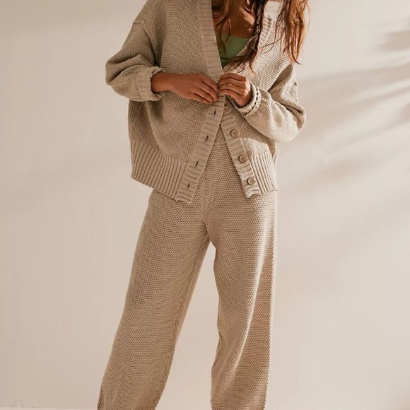 FREE PEOPLE Hailee Cardi  Set - Peyote  🎉 NWOT - Picture 1 of 10